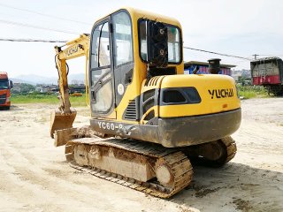 玉柴YC60-8挖掘機